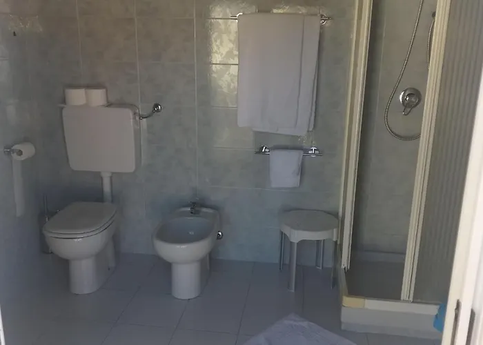 酒店 Sole 迪亚诺马里纳