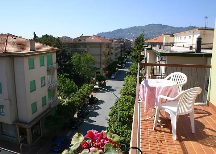 Sole 3* 迪亚诺马里纳